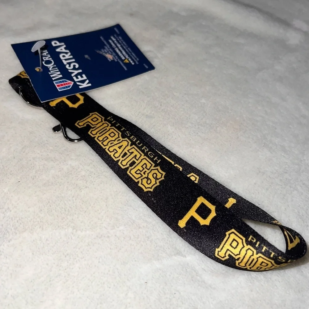 WinCraft‎ Keystrap MLB Pirates Black/Yellow P New with Tags Keychain Holder